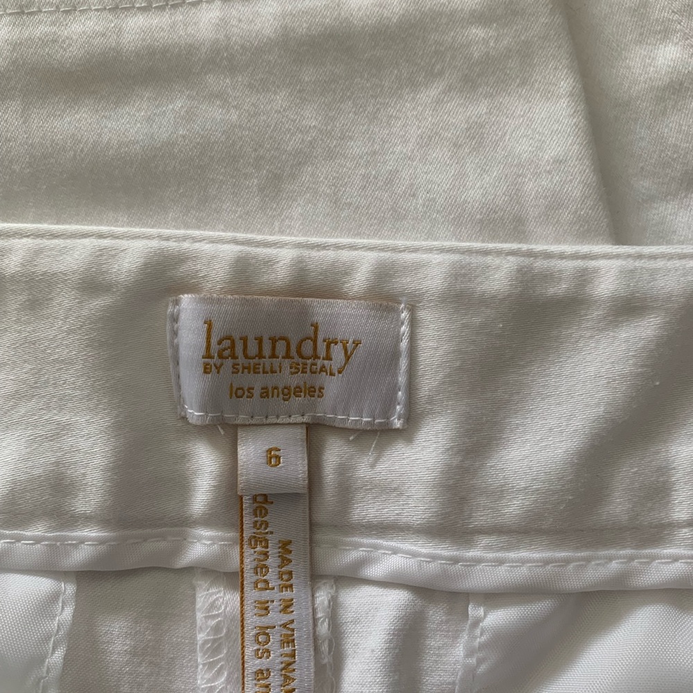 LAUNDRY by Shelli Segal jeans - Picture 2 of 2
